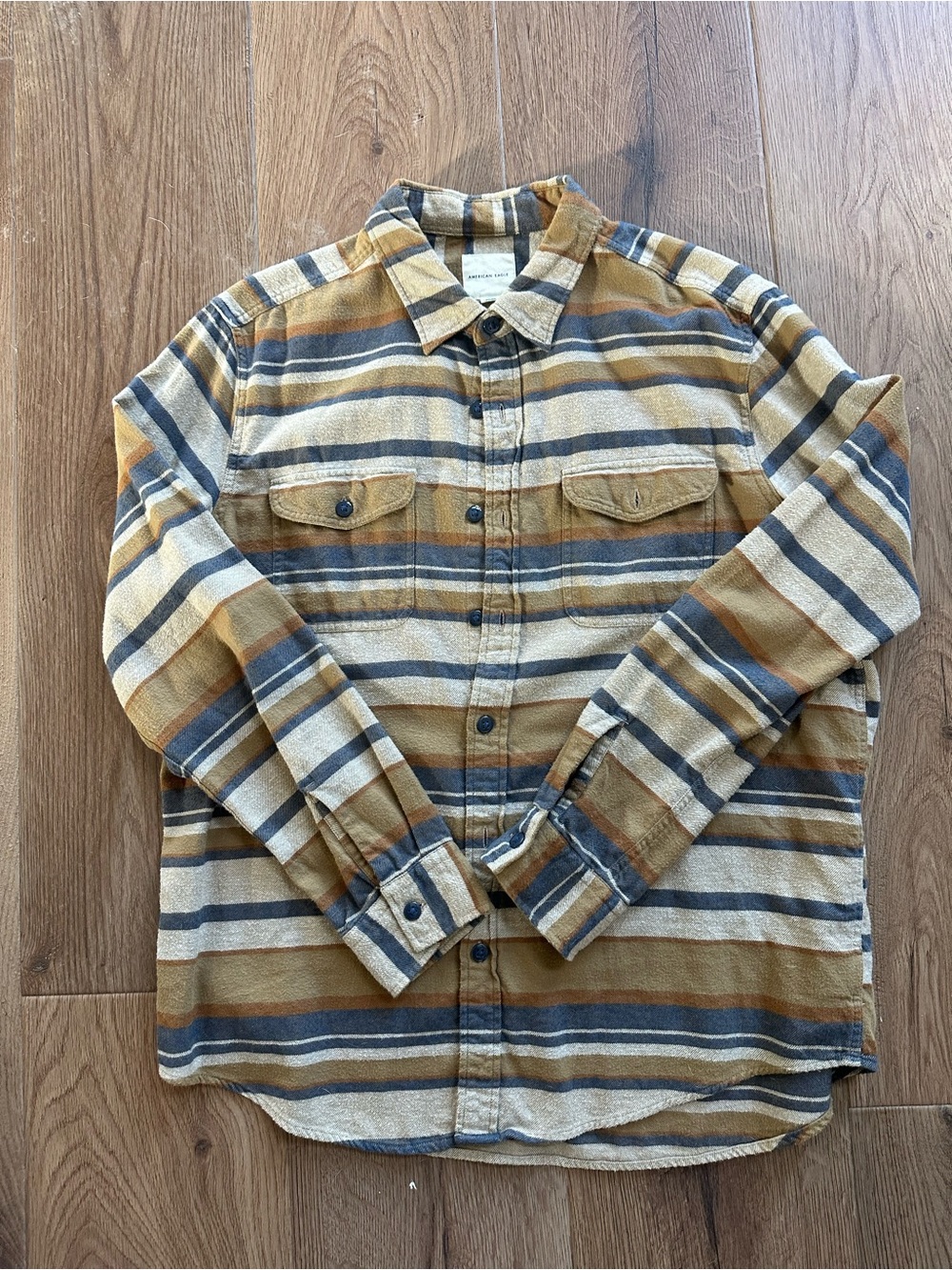 American Eagle Outfitters Striped Button-Down Shirt size XL
